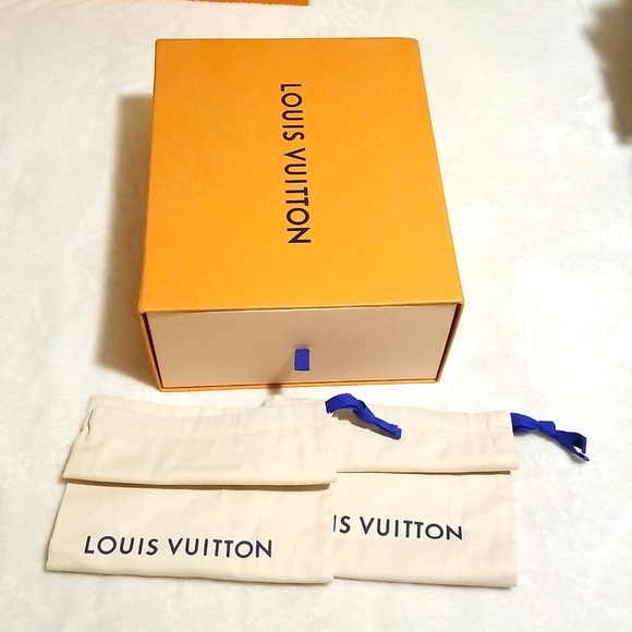 Louis Vuitton empty drawer box/ dust bags